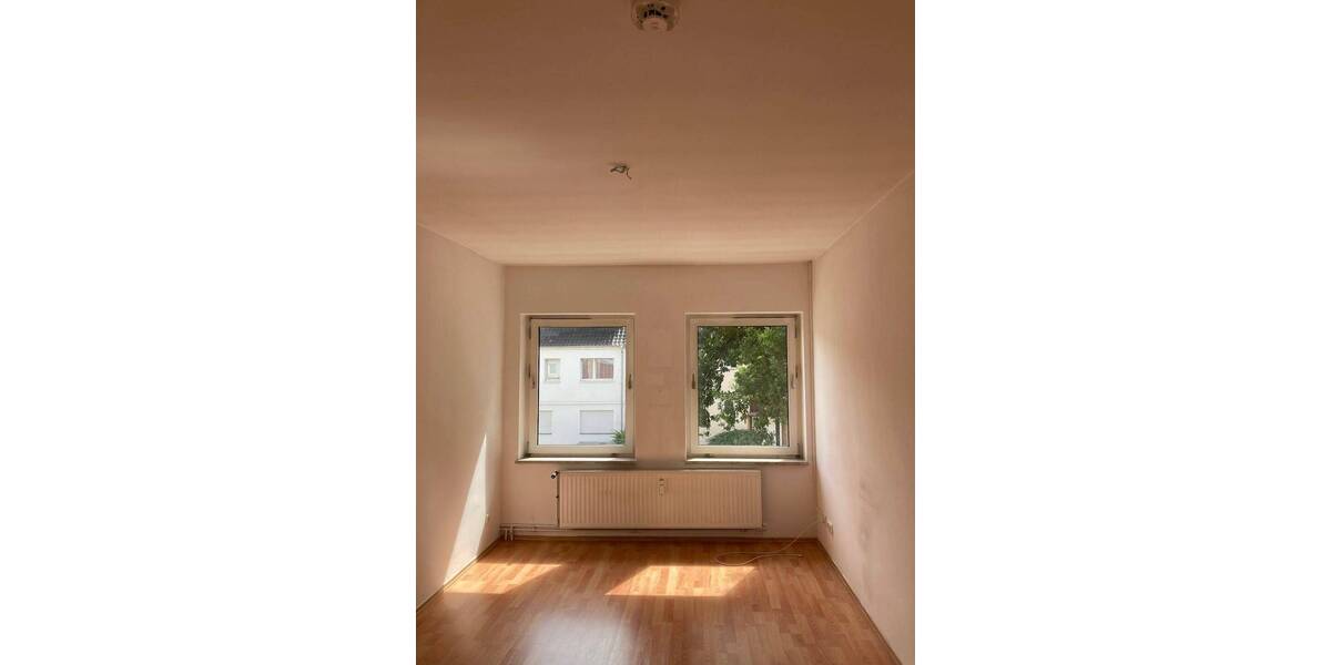 Etagenwohnung Salzgitter Lebenstedt - 3 Zimmer, 48 m&sup2;, 287&euro; | Angebot:24779476