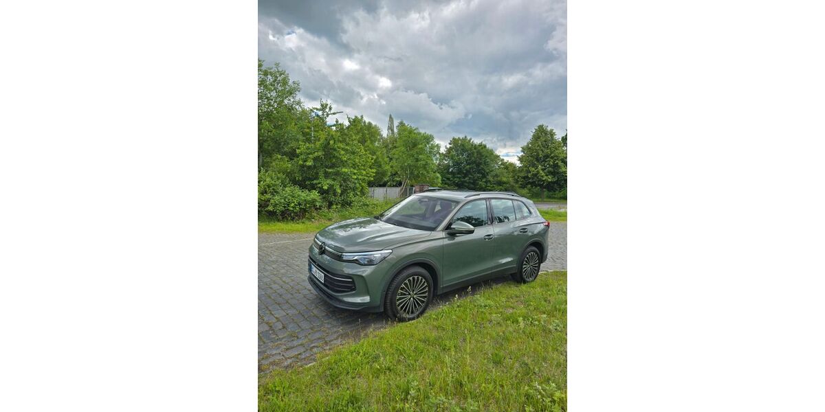 VW Tiguan 23.500 km 36.980 &euro; Braunschweig 38102