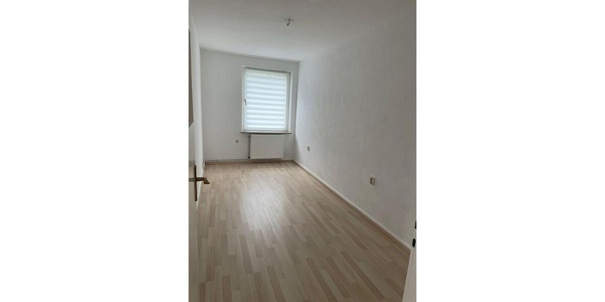 Etagenwohnung Hildesheim Itzum-Marienburg - 3 Zimmer, 63 m&sup2;, 750&euro; | Angebot:24826361