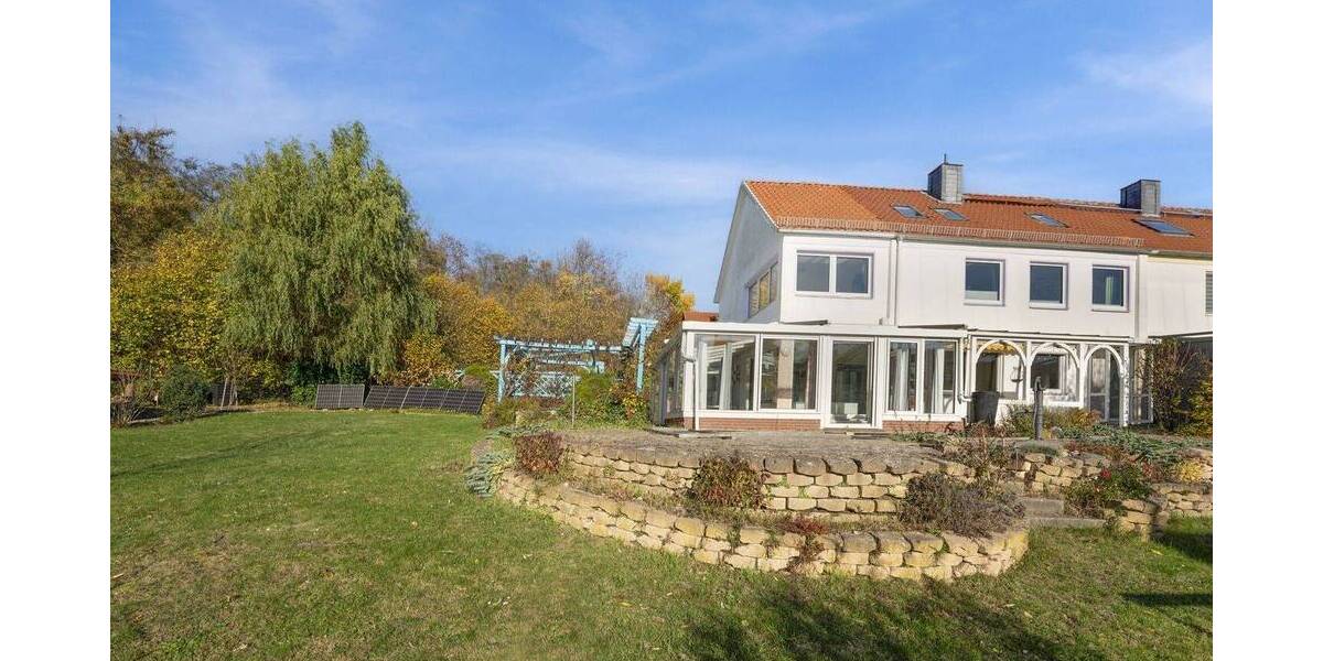 PROVISIONSFREI | Endhaus mit großem Garten in Top Lage - sofort bezugsfrei! 7 zimmer