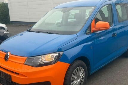 VW Caddy 43.651 km 15.990 &euro; Braunschweig 38122