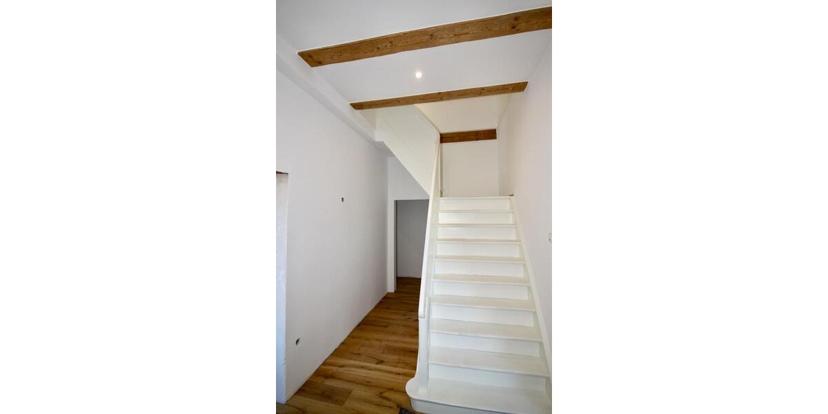 Hoheneggelsen! ERSTBEZUG nach SANIERUNG! Großer Garten! 6 zimmer