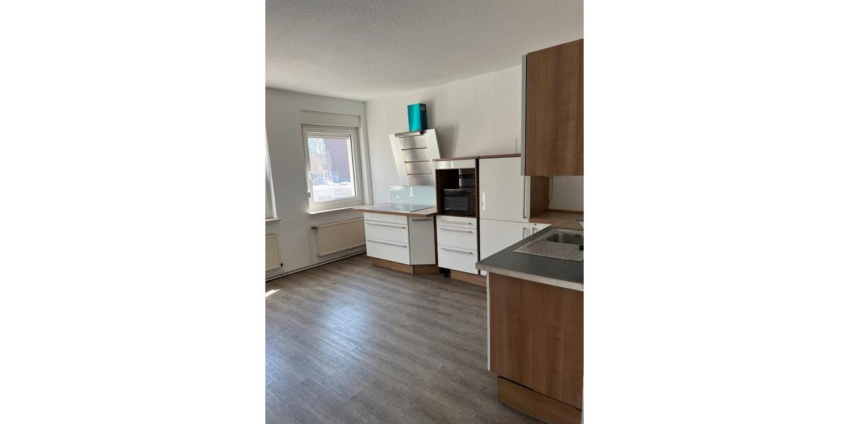 Etagenwohnung Hildesheim Himmelsthür - 3 Zimmer, 97 m&sup2;, 1.200&euro; | Angebot:26248093