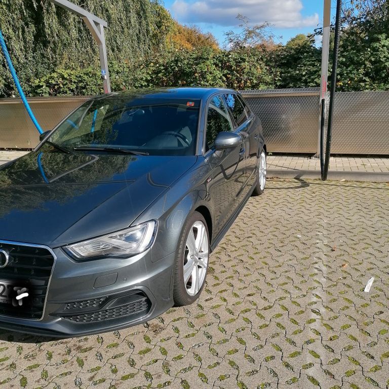 Audi A3 128.000 km 15.999 € Braunschweig 38112