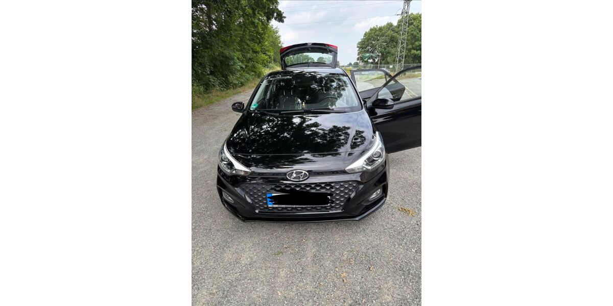 Hyundai i20 46.000 km 9.990 &euro; Börßum 38312