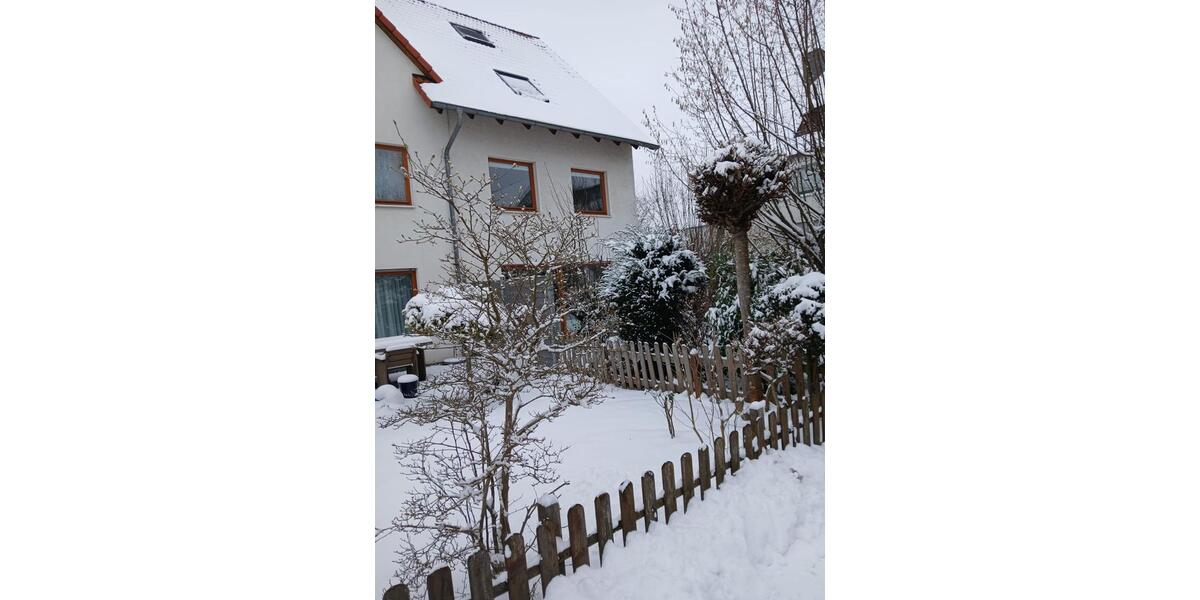 Reihenhaus Hildesheim Himmelsthür - 5 Zimmer, 150 m&sup2;, 1.300&euro; | Angebot:24731461