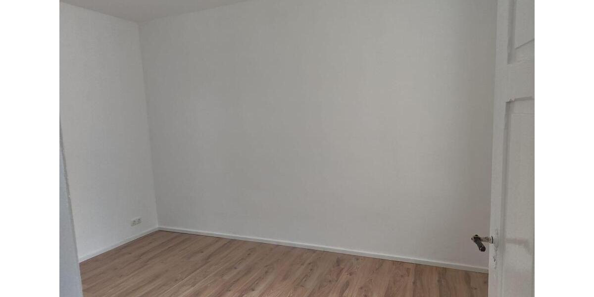 Erdgeschoßwohnung Langelsheim Ostlutter - 3 Zimmer, 75 m&sup2;, 450&euro; | Angebot:24657533