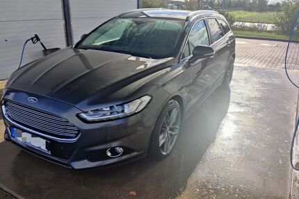Ford Mondeo 188.000 km 9.499 € Edemissen 31234