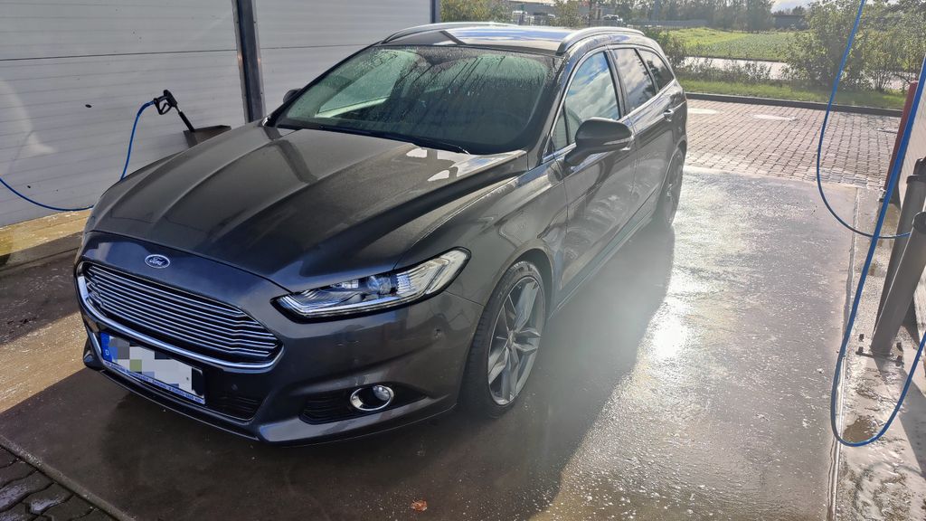 Ford Mondeo 188.000 km 9.499 € Edemissen 31234