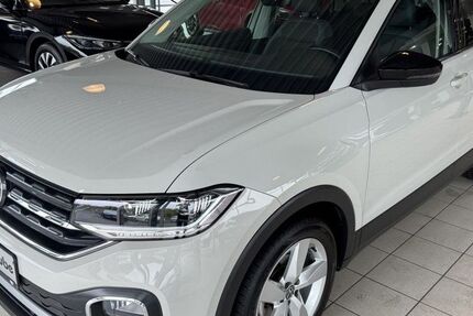 VW T-Cross 26.454 km 18.995 € Salzgitter 38226
