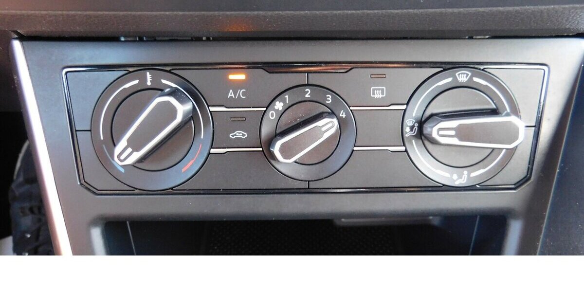 VW Polo 1.0 Life MPI BMT 4Trg Klima Navi LED 35.800 km 13.990 &euro; Vordorf 38533