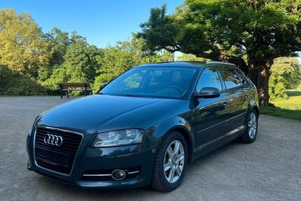 Audi A3 234.000 km 2.490 &euro; Braunschweig 38122