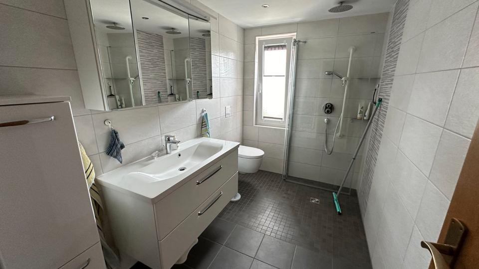 Mehrfamilienhaus, Wohnhaus Langelsheim Ostlutter - 10 Zimmer, 183 m&sup2;, 249.000&euro; | Angebot:26278295