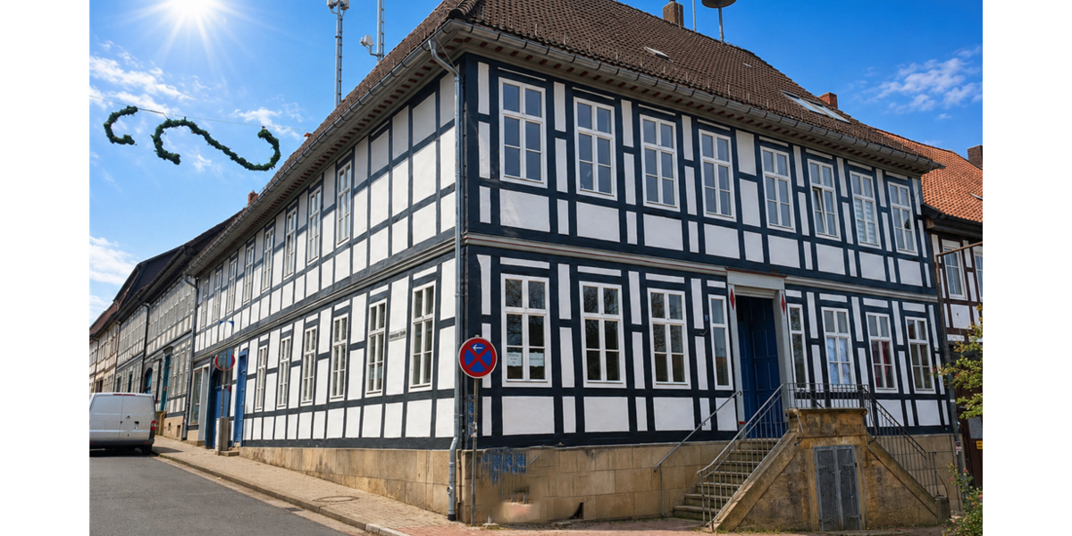 Einfamilienhaus Bad Salzdetfurth - 11 Zimmer, 305 m&sup2;, 619.000&euro; | Angebot:26780664
