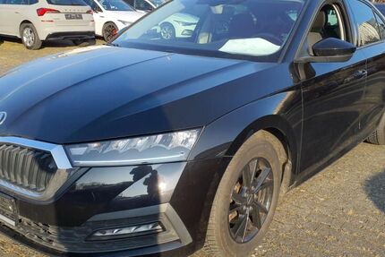 Skoda Octavia 120.554 km 15.990 &euro; Braunschweig 38122