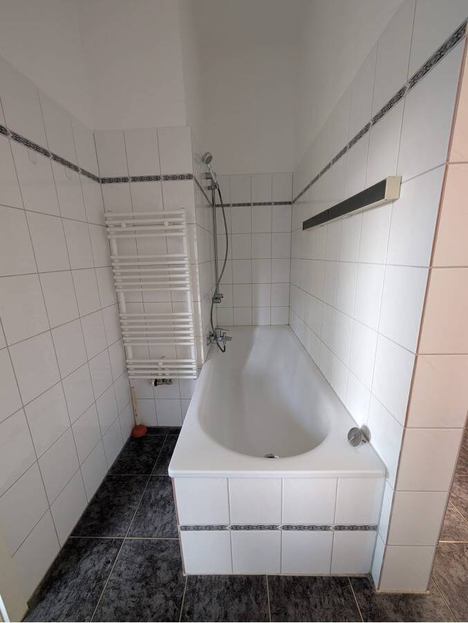 Attraktive 5-Zimmer-Wohnung mit Balkon in der Hildesheimer Oststadt