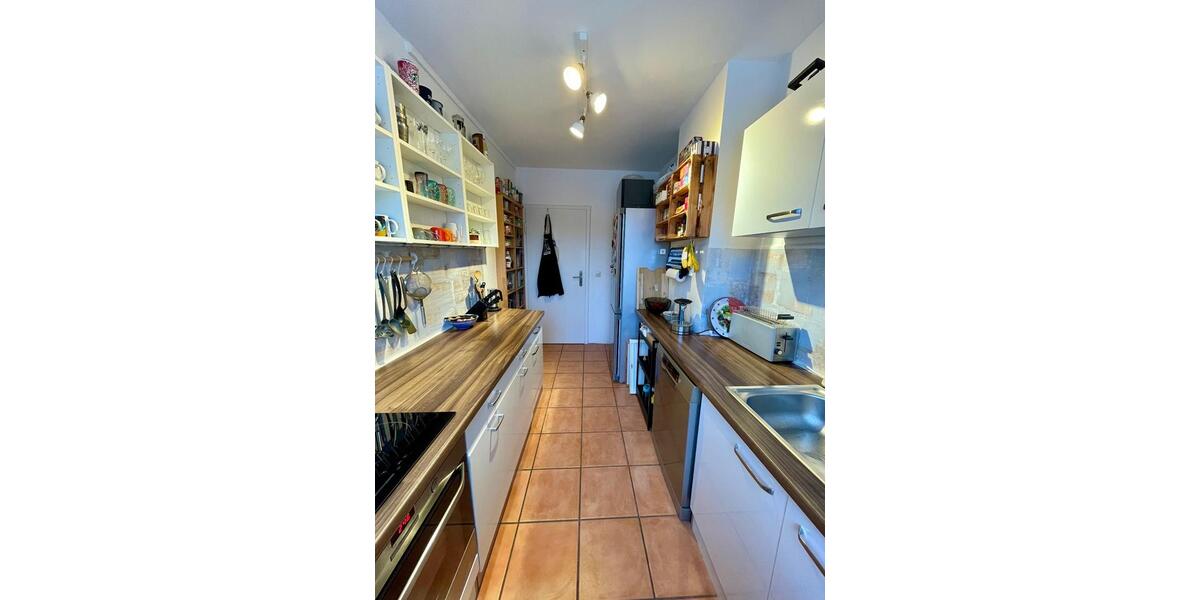 Etagenwohnung Braunschweig Nordstadt - 3 Zimmer, 92 m&sup2;, 850&euro; | Angebot:25329752