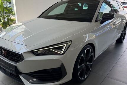 Cupra Leon 42.000 km 23.490 &euro; Braunschweig 38116