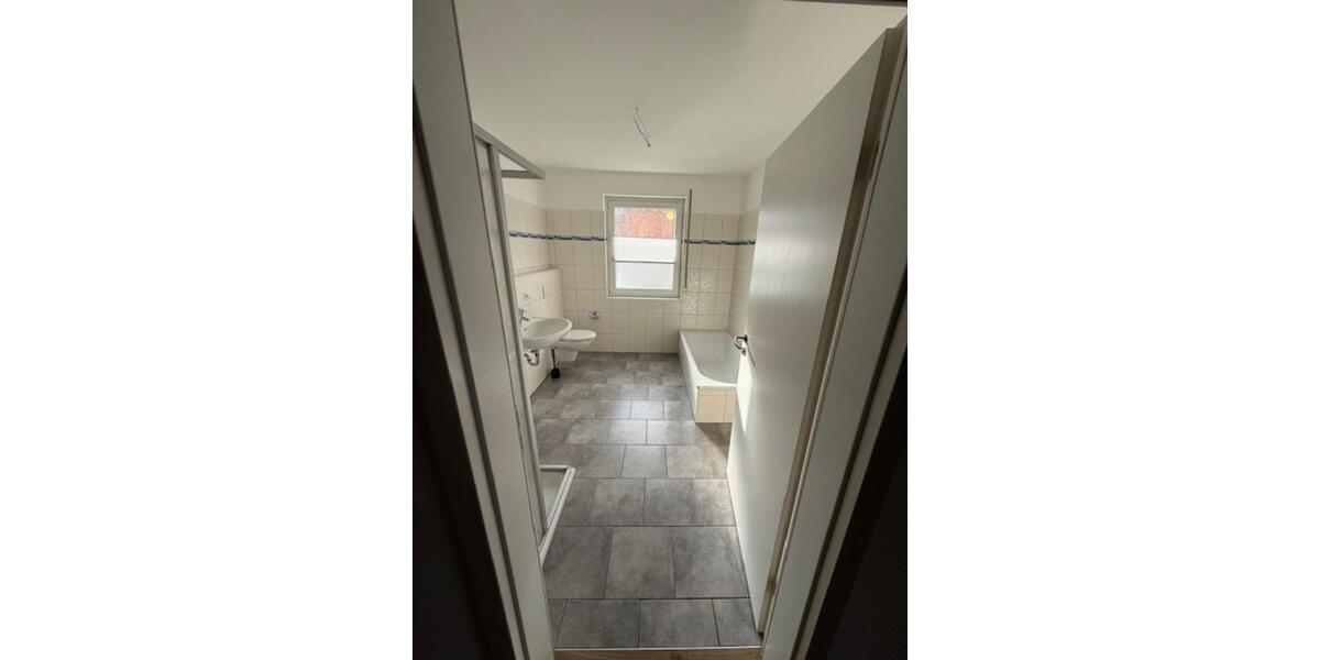 Maisonettenwohnung Hildesheim Bockfeld - 3 Zimmer, 119 m&sup2;, 1.050&euro; | Angebot:25128202