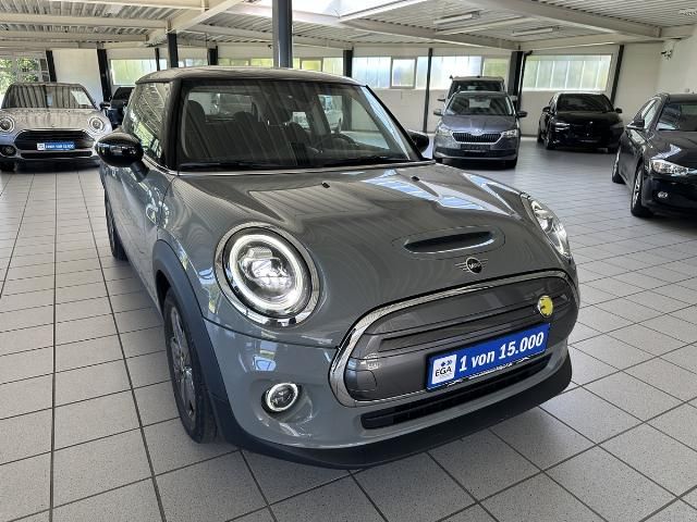 Mini Cooper SE 25.800 km 16.900 € Salzgitter 38228