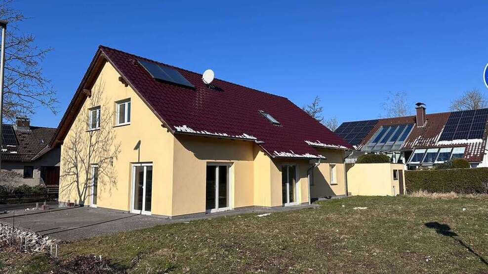 Haus zum Kaufen in Bad Grund (Harz) 335.000 € 216 m²