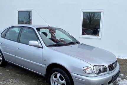 Toyota Corolla 110.000 km 2.950 &euro; Goslar 38644