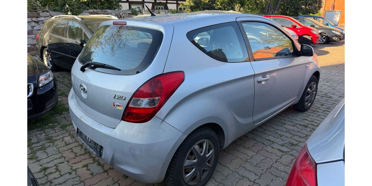 Hyundai i20 356.000 km 990 &euro; Wolfenbüttel (Halchter) 38304