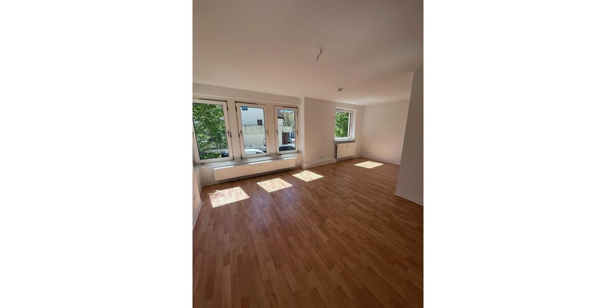 Etagenwohnung Salzgitter Ortschaft Ost - 2 Zimmer, 55 m&sup2;, 385&euro; | Angebot:26490403