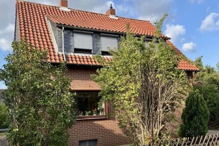 Einfamilienhaus mit großem Grundstück und zwei Garagen in Vienenburg - Wiedelah - Haus Goslar | Angebot:26728586