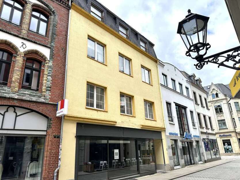 Büro in Zwickau 670 € 134 m²