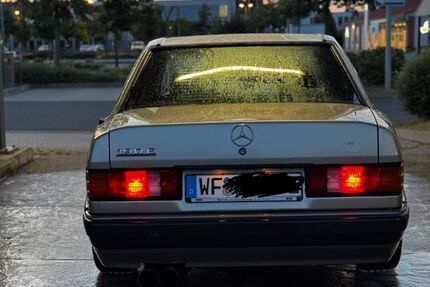Mercedes 190
