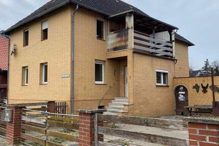 Haus Peine Duttenstedt - 8 Zimmer, 152 m&sup2;, 175.000&euro; | Angebot:24972228