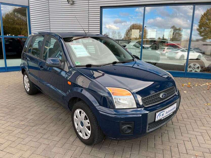 Ford Fusion 91.897 km 3.950 € Goslar 38644