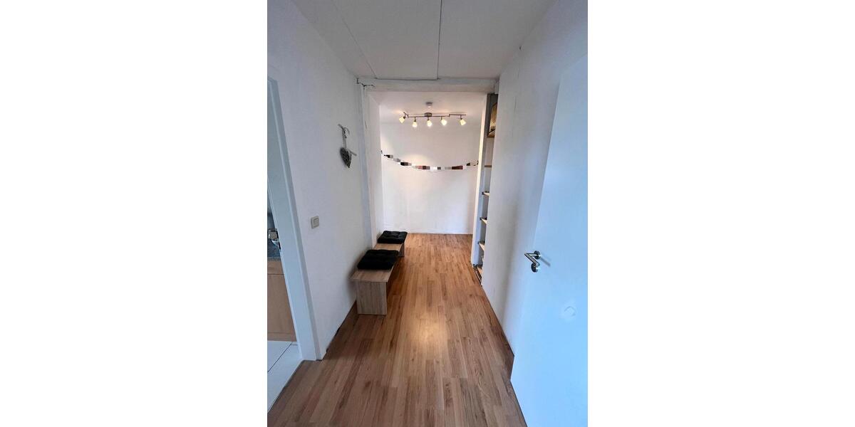 Dachgeschoßwohnung Ilsede Adenstedt - 4 Zimmer, 90 m&sup2;, 690&euro; | Angebot:26373014