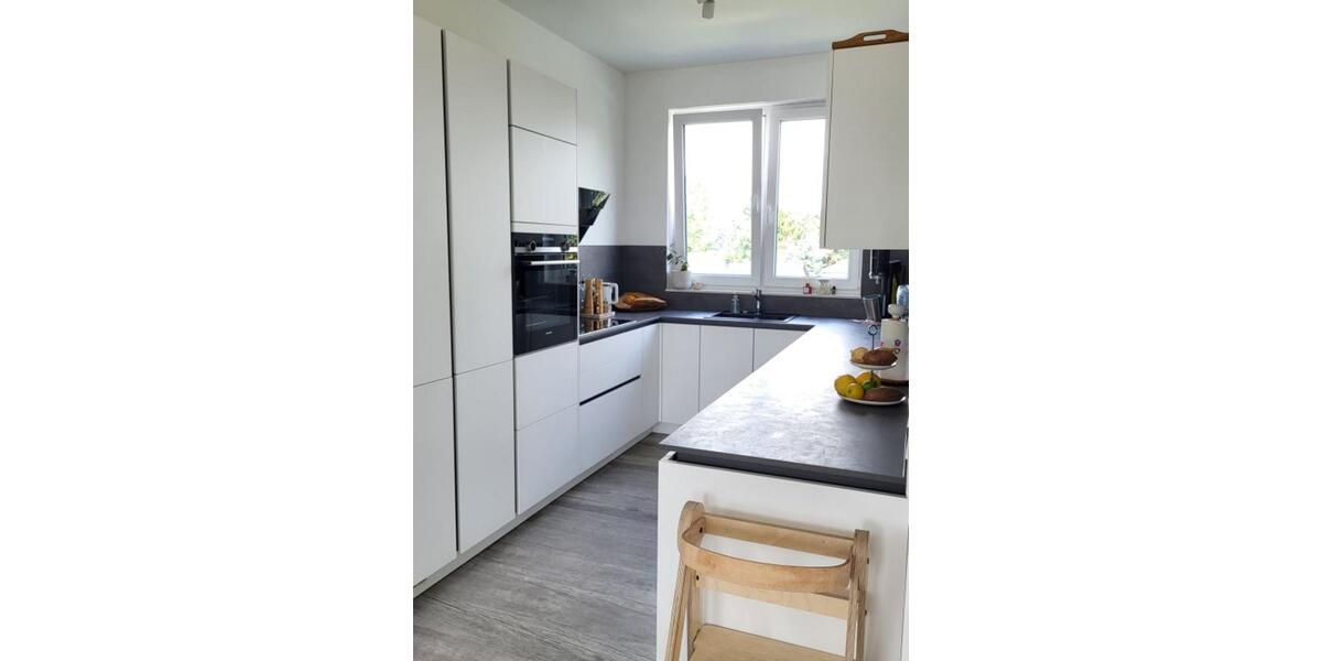 Exklusive Penthouse Wohnung - 180m² - Ruhige Lage - Dachterrasse 5 zimmer