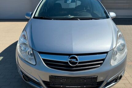 Opel Corsa 156.000 km 2.499 &euro; Goslar/Oker 38644