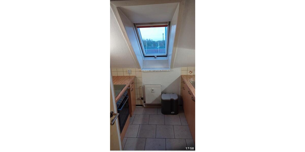 Dachgeschoßwohnung Salzgitter - 3 Zimmer, 80 m&sup2;, 650&euro; | Angebot:26408251