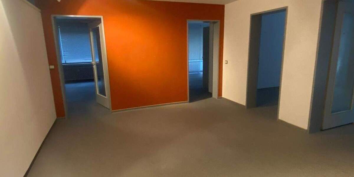 Gewerbeobjekt Hildesheim Süd - 4 Zimmer, 118 m&sup2;, 1.195&euro; | Angebot:24708875