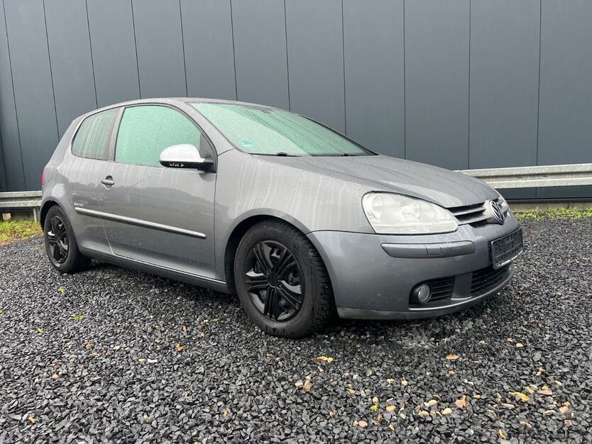 VW Golf 283.200 km 1.590 € Braunschweig 38110
