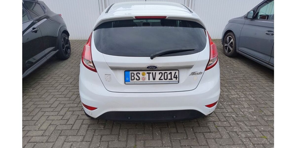 Ford Fiesta 112.000 km 5.800 &euro; Braunschweig 38126