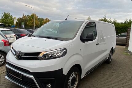 Toyota Proace (Verso) 34.000 km 16.900 € Goslar 38644