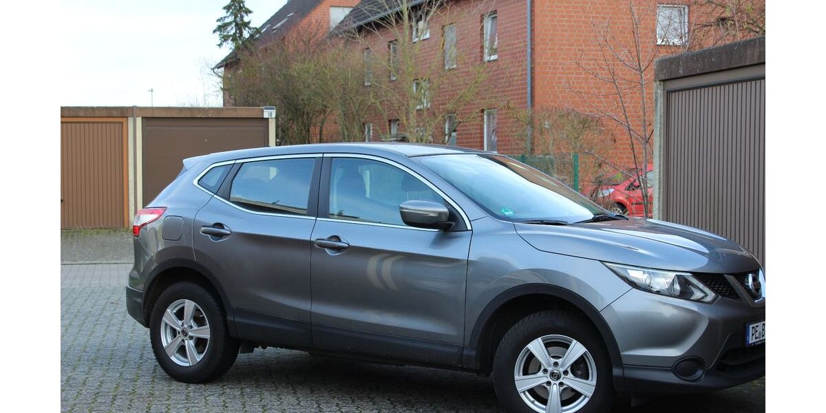 Nissan Qashqai 200.000 km 7.799 &euro; Peine 31228