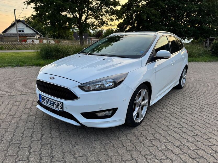 Ford Focus 124.000 km 9.600 € Vechelde 38159