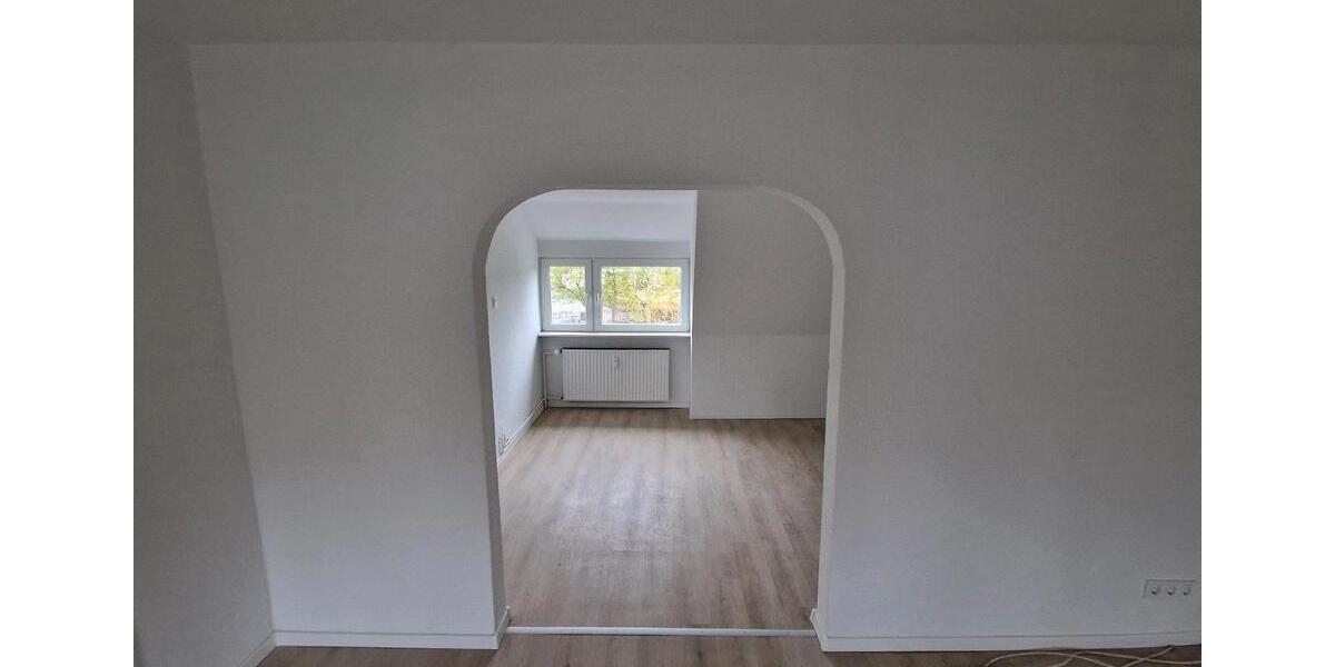 Dachgeschoßwohnung Braunschweig Wabe-Schunter-Beberbach - 3 Zimmer, 76 m&sup2;, 625&euro; | Angebot:26448313