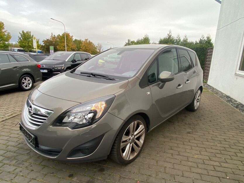 Opel Meriva 114.000 km 2.990 € Goslar 38644
