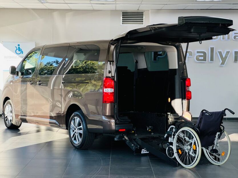 Peugeot Traveller 118.547 km 31.950 € Salzgitter 38259