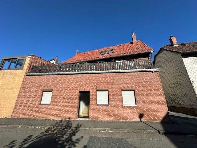 Mehrfamilienhaus, Wohnhaus Bockenem - 6 Zimmer, 163 m&sup2;, 159.000&euro; | Angebot:24780575