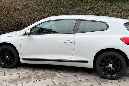 VW Scirocco 105.250 km 11.100 &euro; Denkte 38321