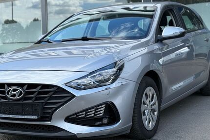 Hyundai i30 189.900 km 7.900 &euro; Salzgitter 38229