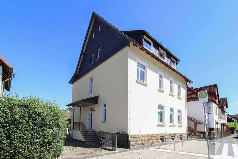 Haus zum Kaufen in Seesen 219.000 € 287.99 m²
